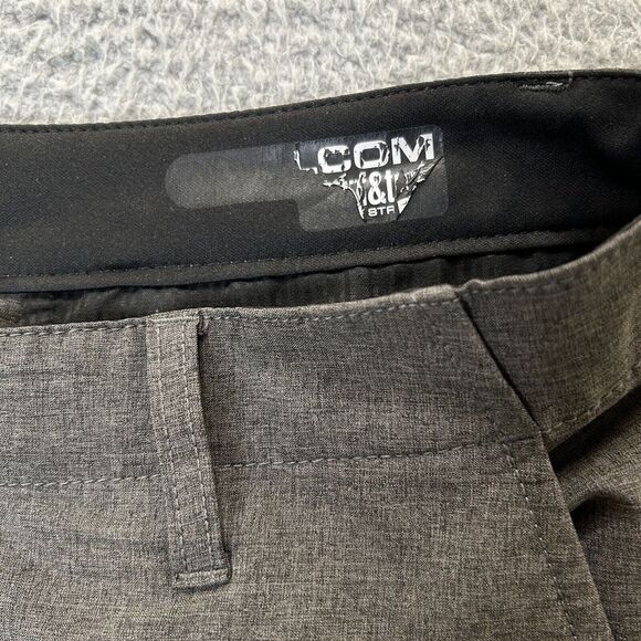 Volcom Shorts Mens 34 Gray Surf & Turf 4 Way Stretch Zip Pocket Hybrid Flat - Picture 2 of 13